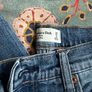 Abercrombie high rise jean